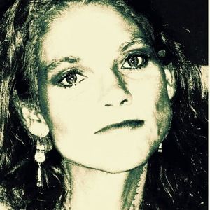 Meet your Posher, Mandy